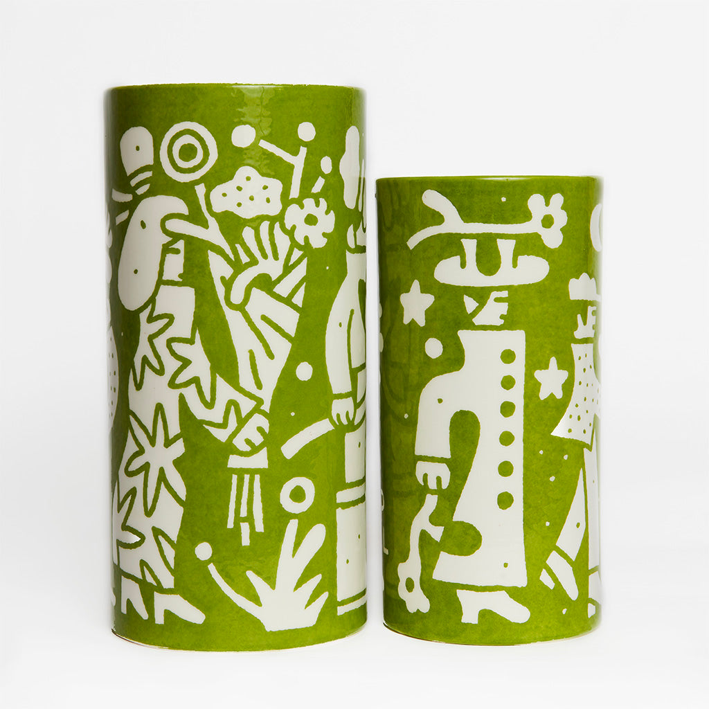 Collectible ceramics: la brocca "Verdis Quo II" di Philip Lindeman, un'opera d'arte unica e surreale curata da Galleria Varsi.