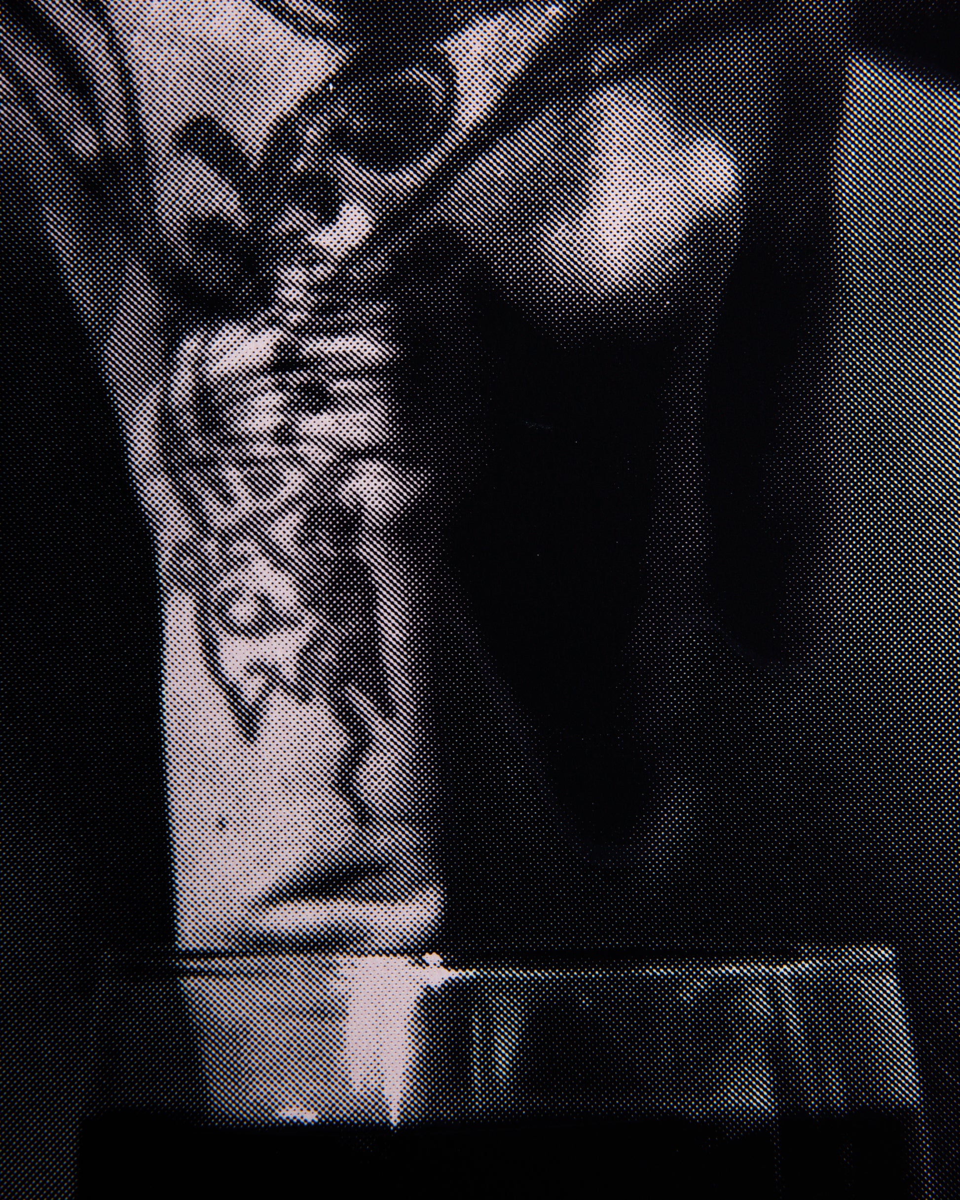 Michele Servadio artwork: Expressionist, unique style.