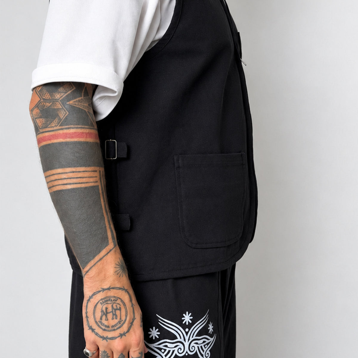 NIDRA / Black