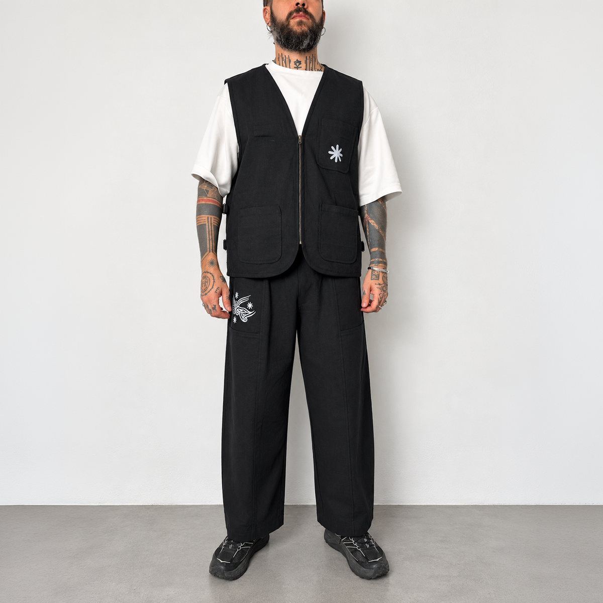 NIDRA / Black